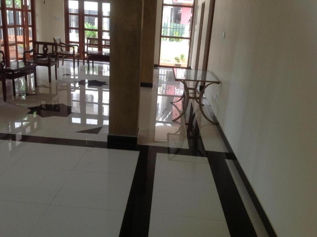Araliya Blue Beach View Hotel Kudapaduwa Exterior foto
