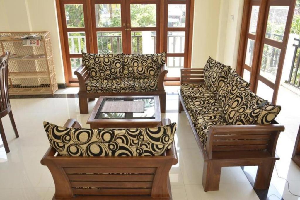 Araliya Blue Beach View Hotel Kudapaduwa Exterior foto